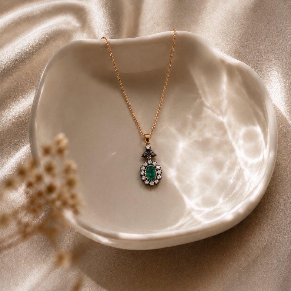 Altın Taşlı Elmas Kolye 0,23 Ct - 0,36 Ct | 2,8 Gr