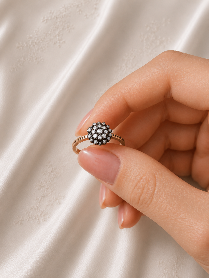 Taşlı Elmas Yüzük 0.15 Ct | 2,92 Gr